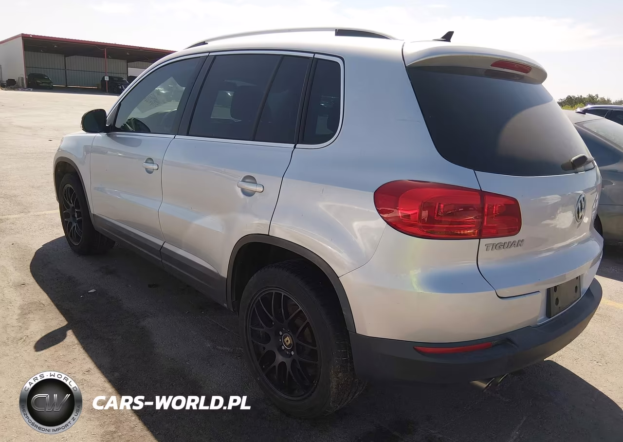 2012 Volkswagen Tiguan Se VIN:WVGAV7AX5CW529080 - 3