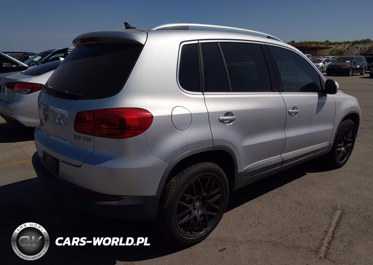 2012 Volkswagen Tiguan Se VIN:WVGAV7AX5CW529080 - 4