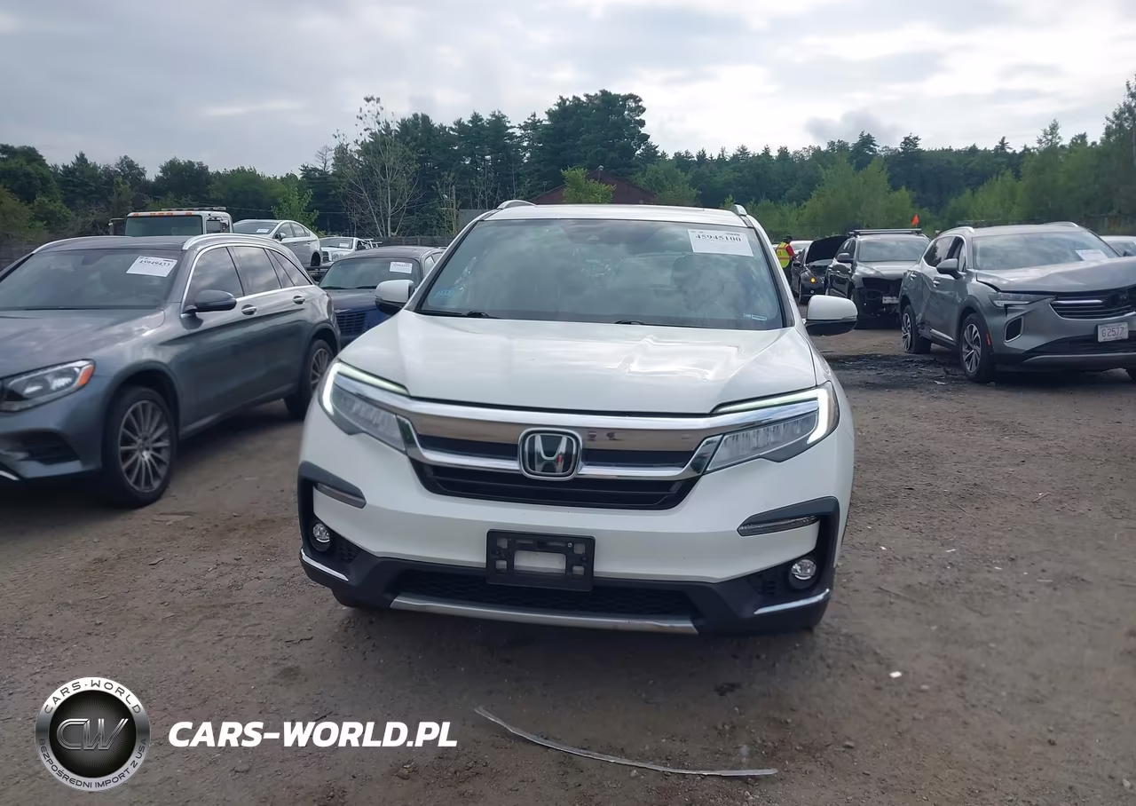 2019 Honda Pilot Touring VIN:5FNYF6H99KB003913 - 13