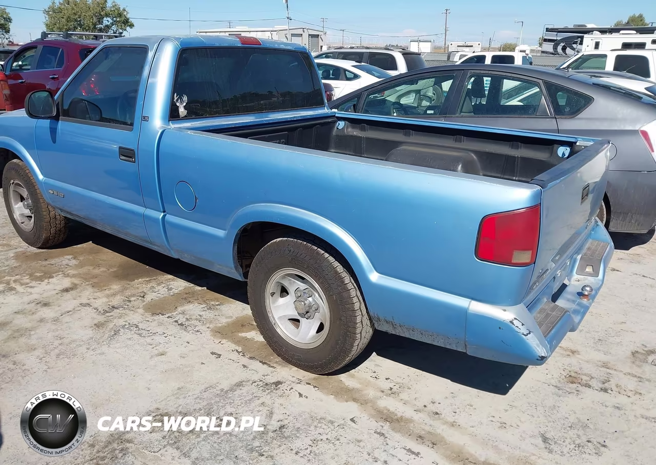 1996 Chevrolet S Truck S10 VIN:1GCCS1444TK212709 - 3