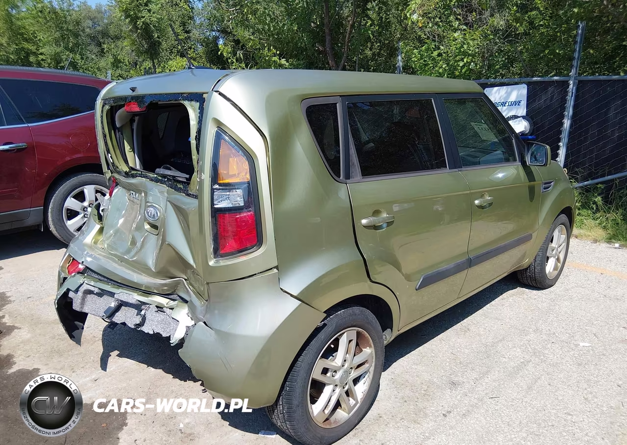 2011 Kia Soul +-!-Sport VIN:KNDJT2A25B7312333 - 4