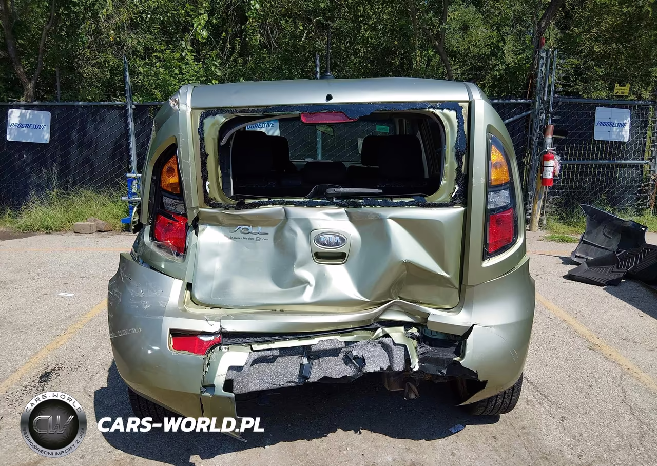 2011 Kia Soul +-!-Sport VIN:KNDJT2A25B7312333 - 6