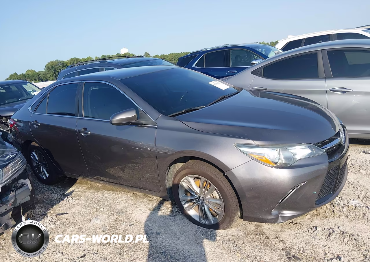 2016 Toyota Camry Se VIN:4T1BF1FK0GU599096 - 13