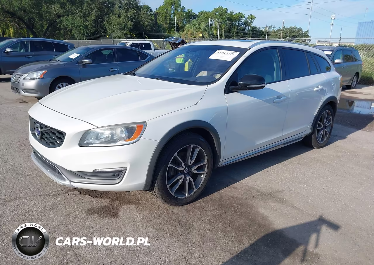 2016 Volvo V60 Cross Country T5 VIN:YV4612HK5G1016690 - 2