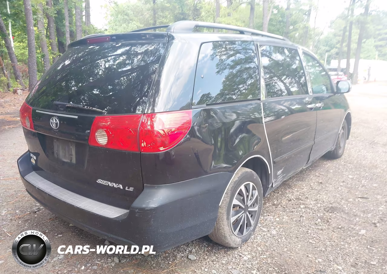 2009 Toyota Sienna Le VIN:5TDZK23C39S247607 - 4