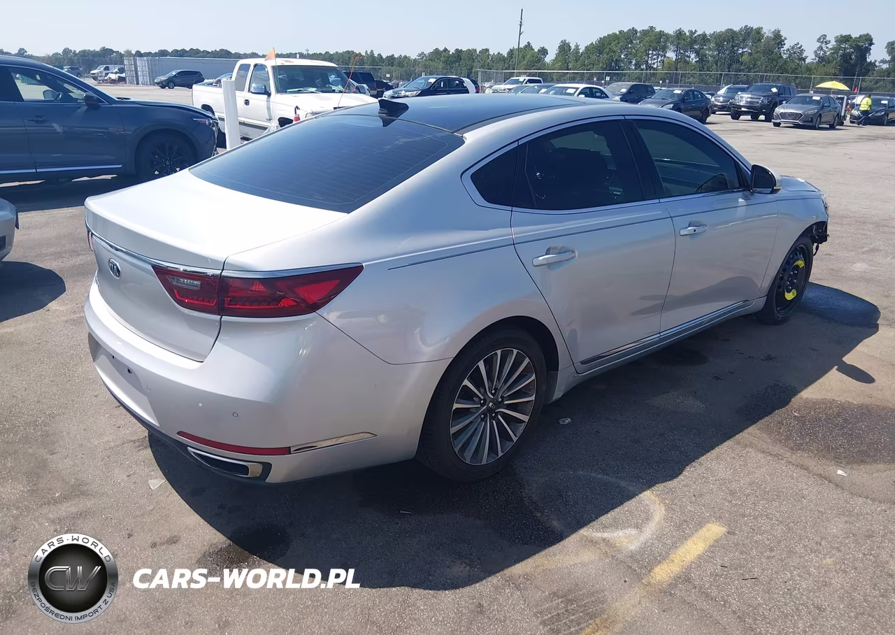 2017 Kia Cadenza Premium VIN:KNALC4J17H5063515 - 4