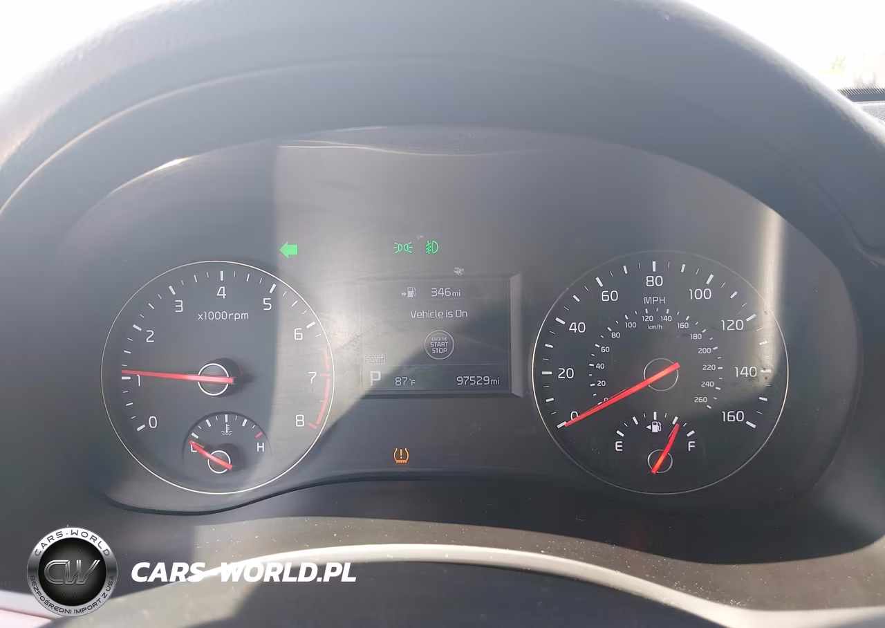 2017 Kia Cadenza Premium VIN:KNALC4J17H5063515 - 7