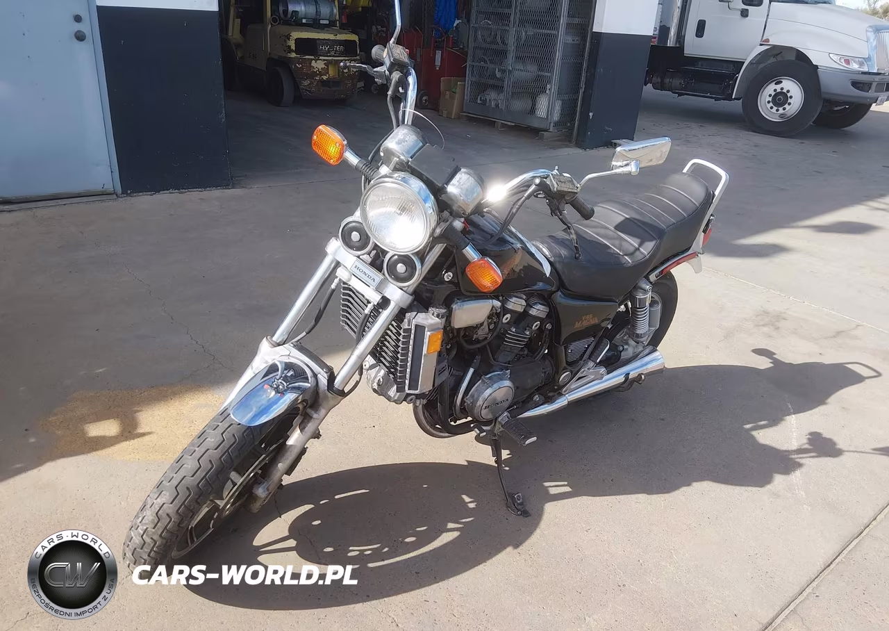 1983 Honda Vf750 C VIN:JH2RC0715DM112389 - 2