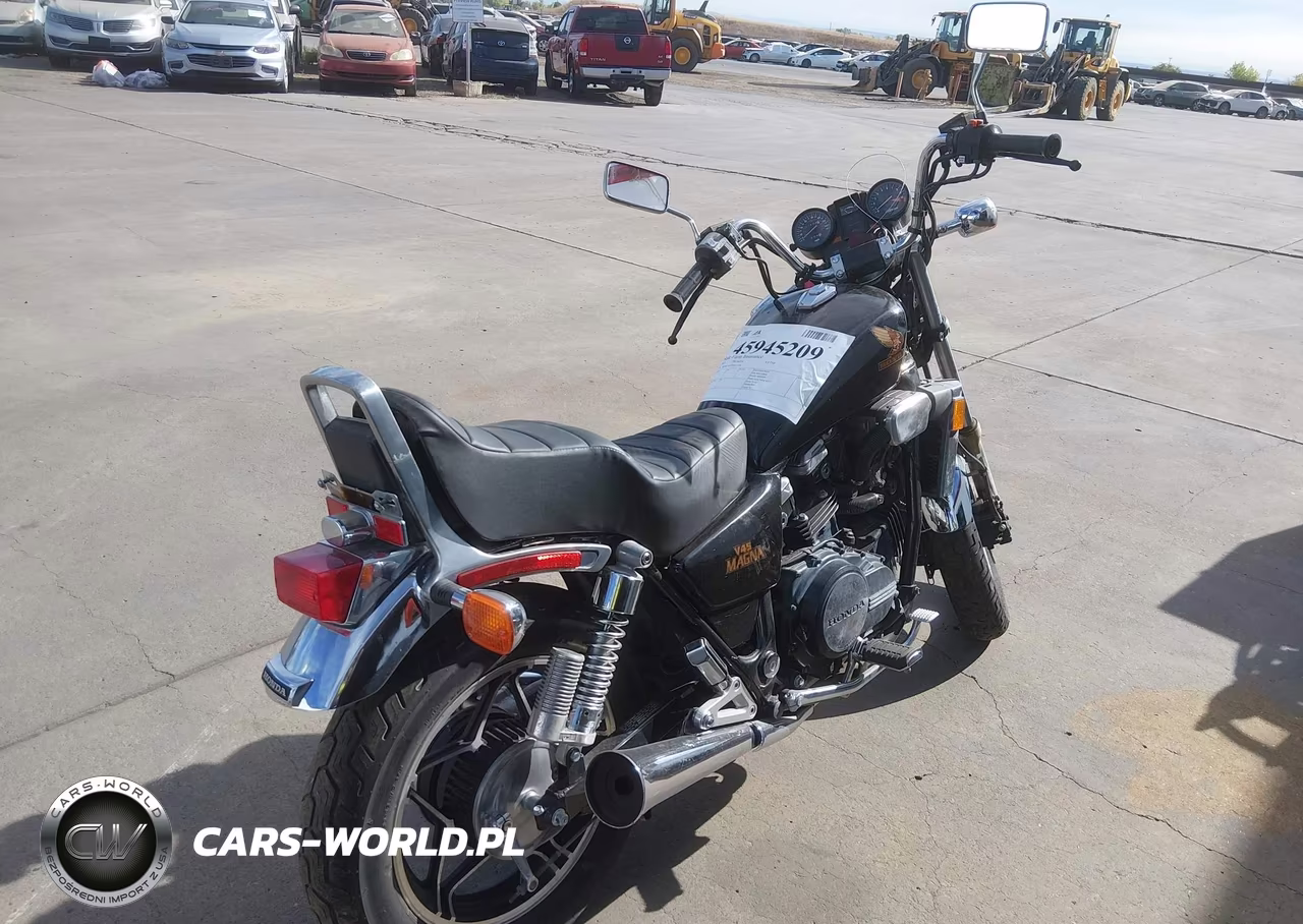 1983 Honda Vf750 C VIN:JH2RC0715DM112389 - 4