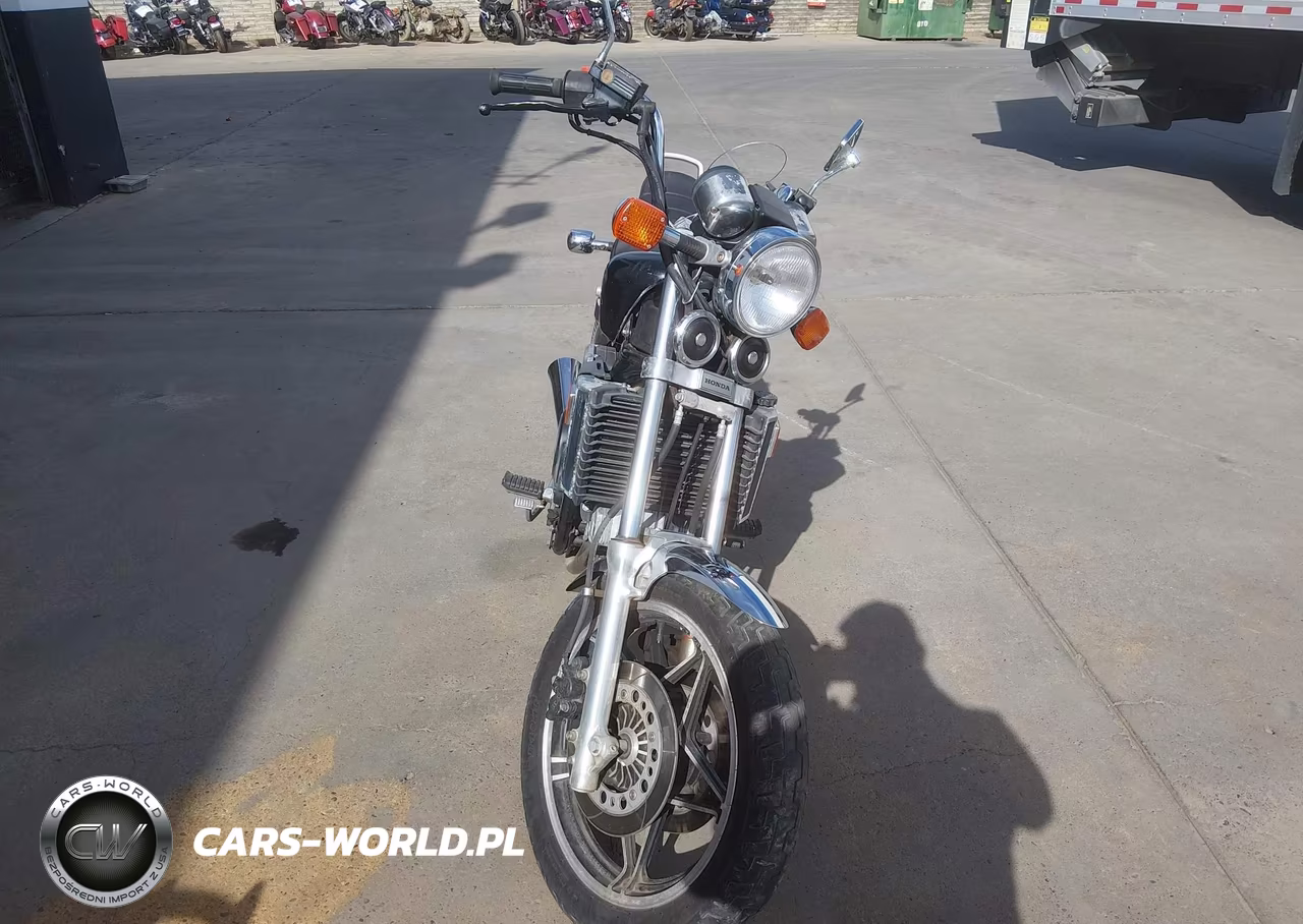 1983 Honda Vf750 C VIN:JH2RC0715DM112389 - 5