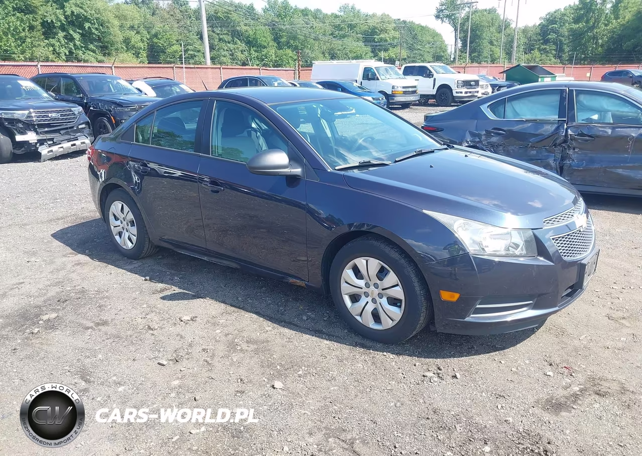 2014 Chevrolet Cruze Ls Auto VIN:1G1PA5SG6E7170017 - 6