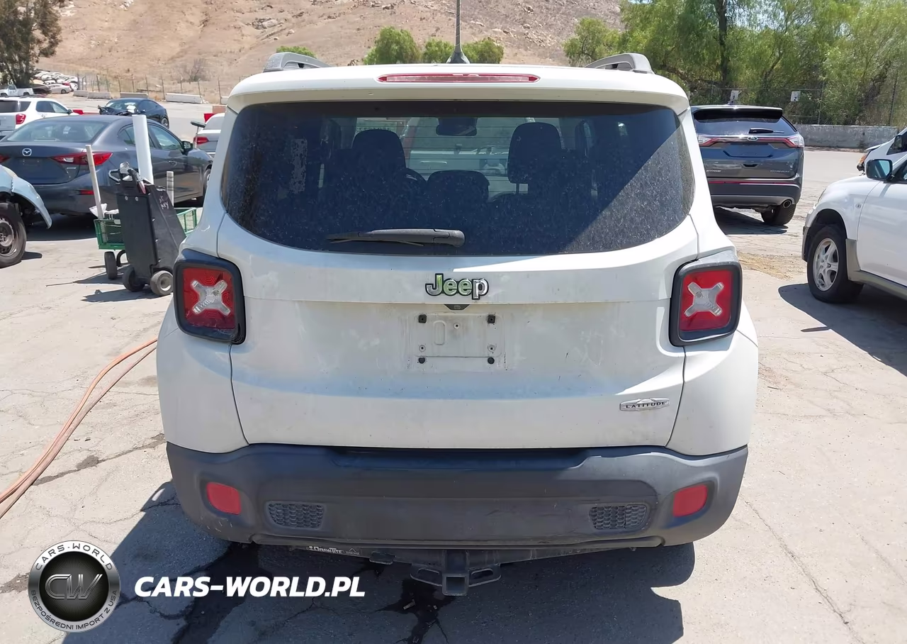 2016 Jeep Renegade Latitude VIN:ZACCJABW5GPC50825 - 16