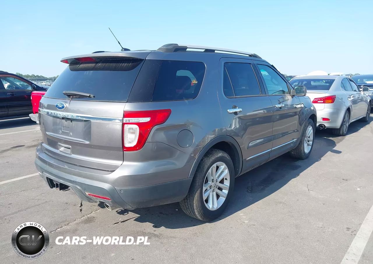 2011 Ford Explorer Xlt VIN:1FMHK7D87BGA90341 - 4