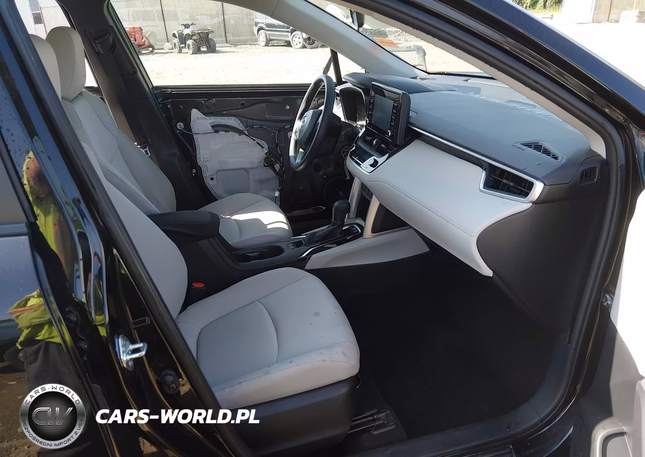 2022 Toyota Corolla Cross L VIN:7MUAAAAG6NV021884 - 5
