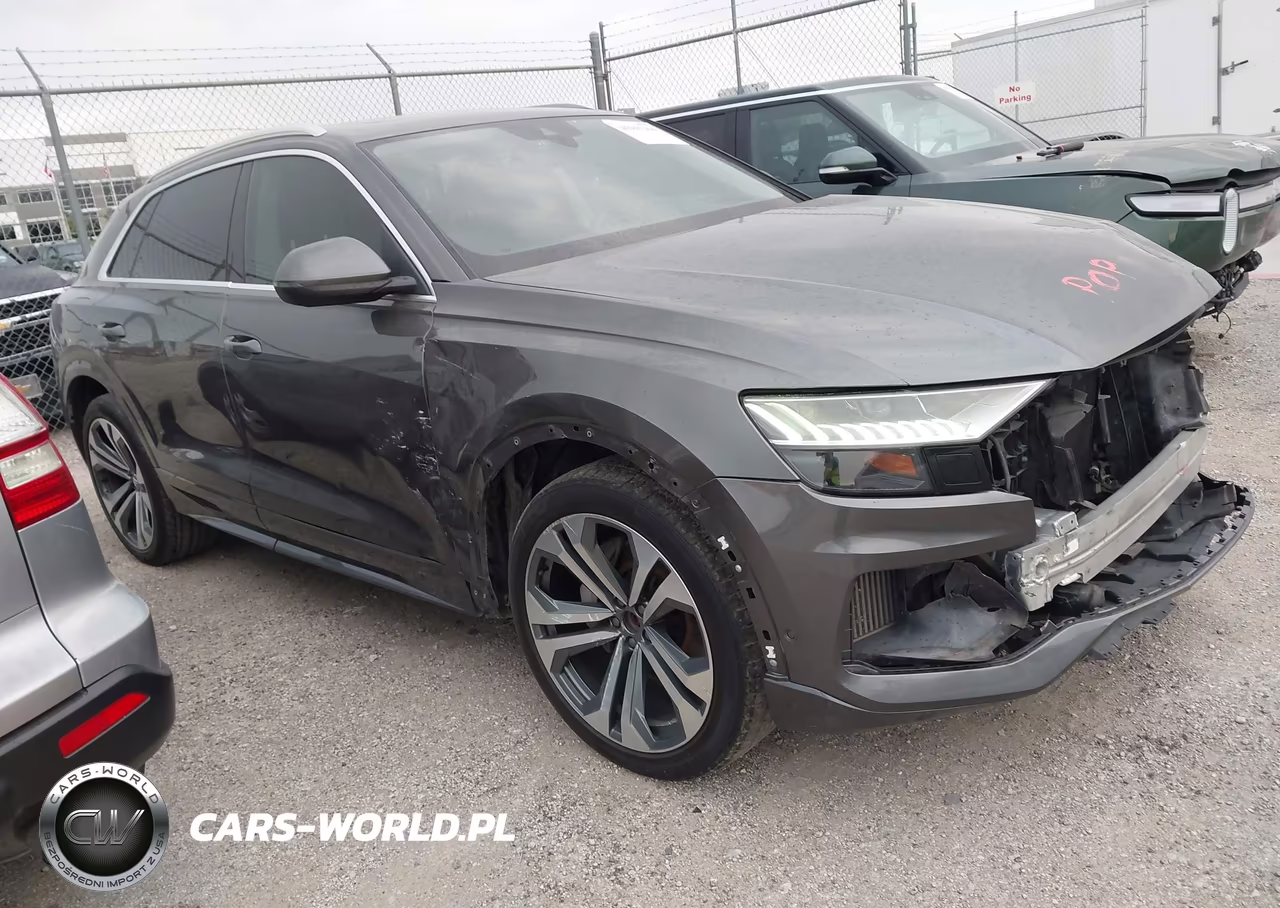 2019 Audi Q8 55 Premium