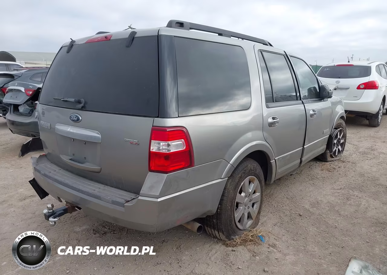 2008 Ford Expedition Xlt VIN:1FMFU15548LA80966 - 4