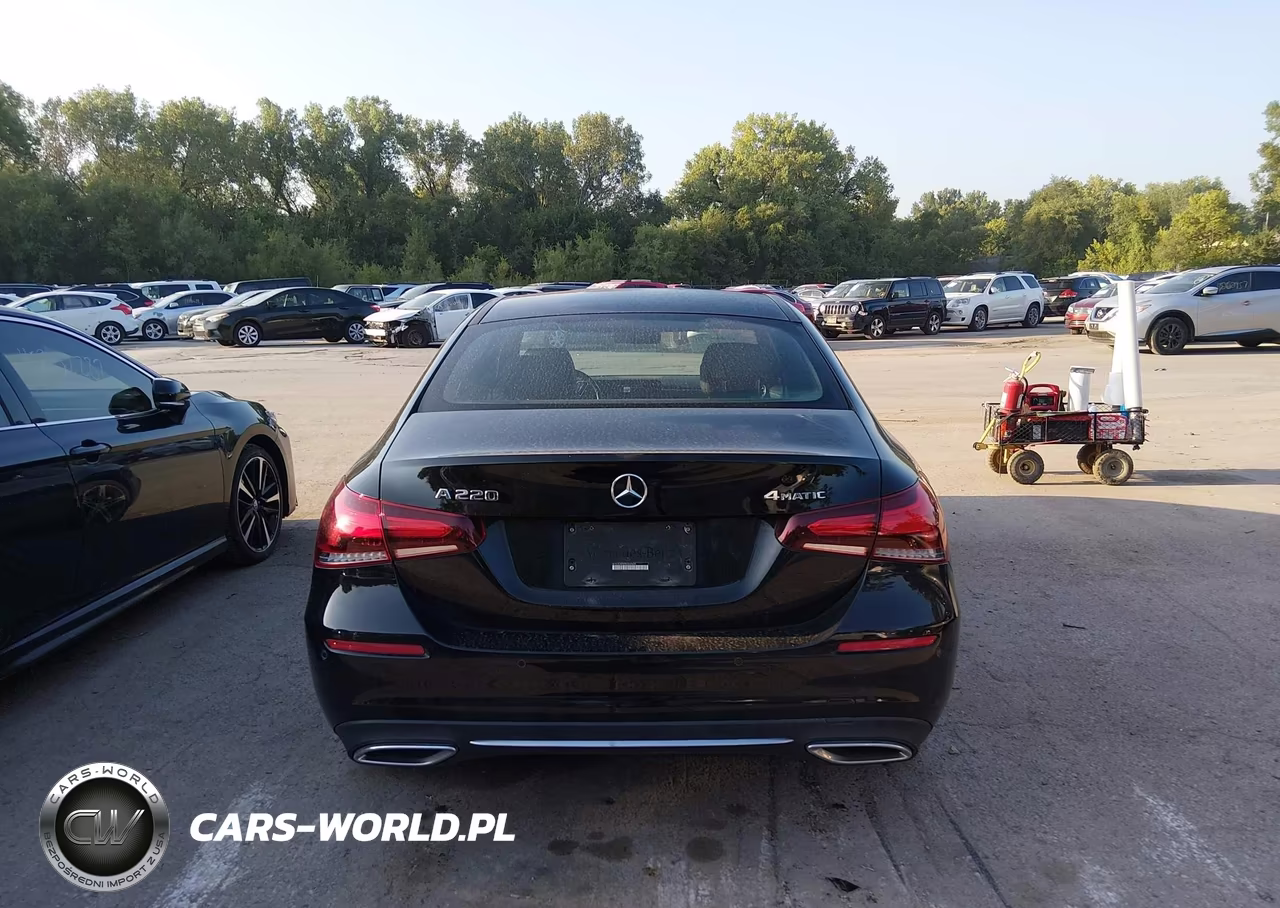 2022 Mercedes-Benz A 220 4Matic VIN:W1K3G4FB0NJ367609 - 16