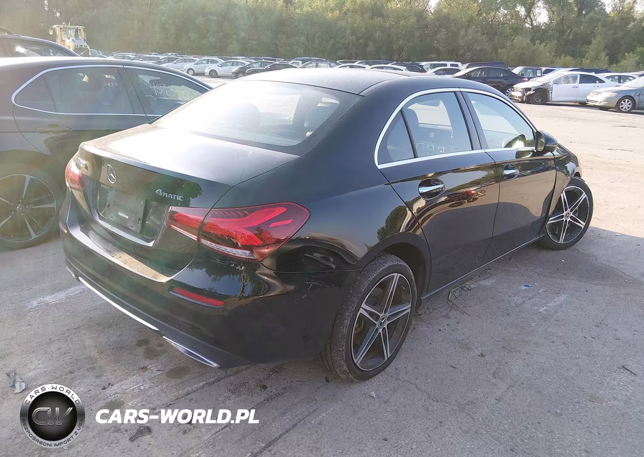 2022 Mercedes-Benz A 220 4Matic VIN:W1K3G4FB0NJ367609 - 4