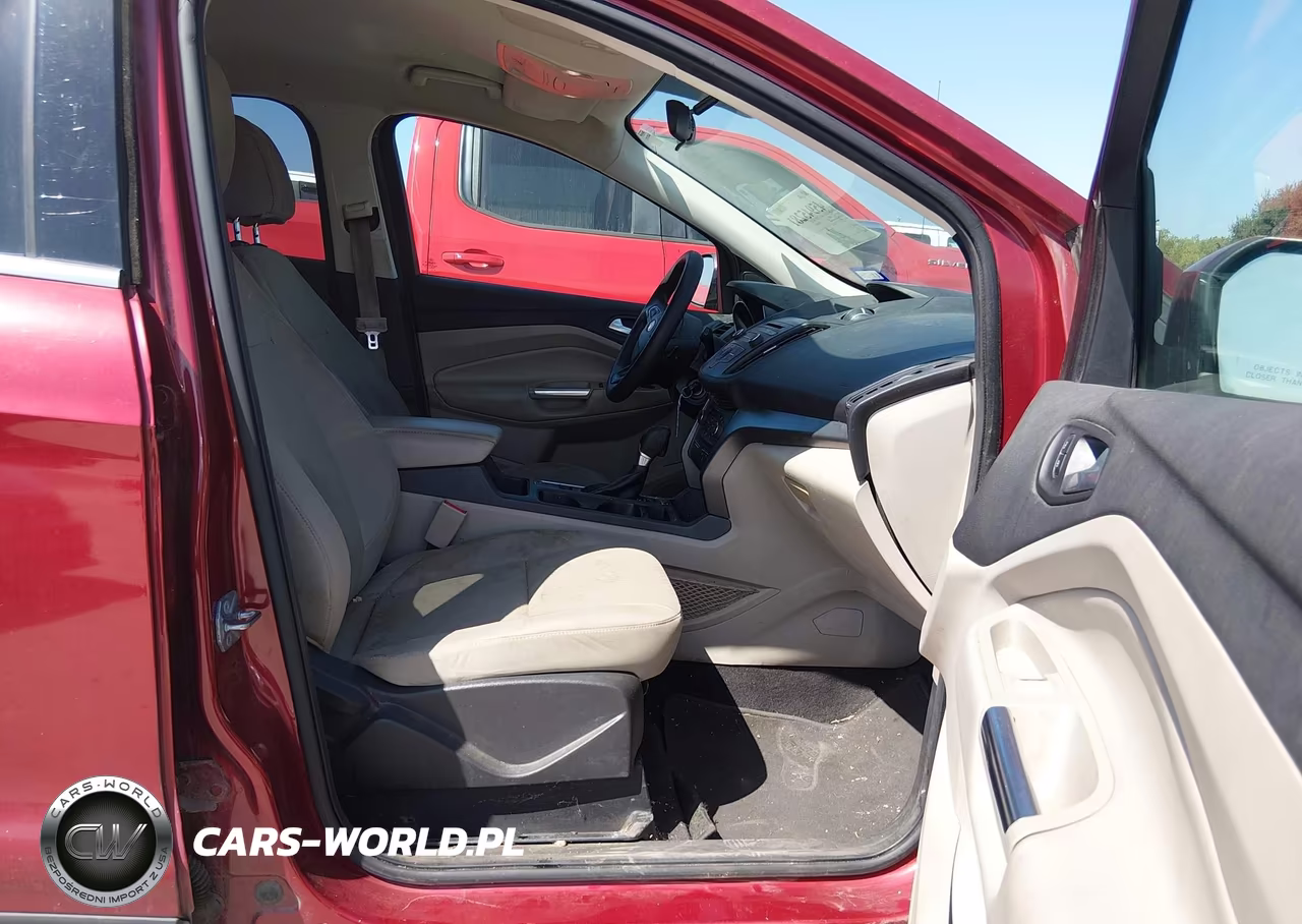 2017 Ford Escape Se VIN:1FMCU0GD4HUD40567 - 5