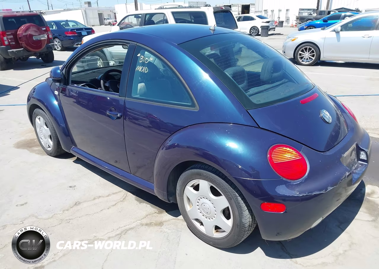2000 Volkswagen New Beetle Gls VIN:3VWCC21C8YM417963 - 3