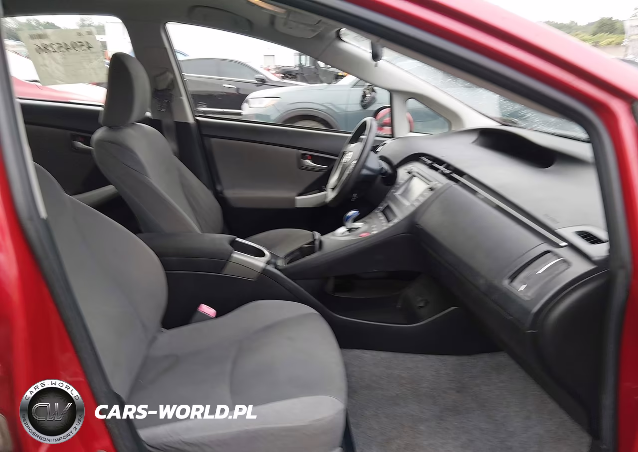 2012 Toyota Prius Two VIN:JTDKN3DU2C1532566 - 5