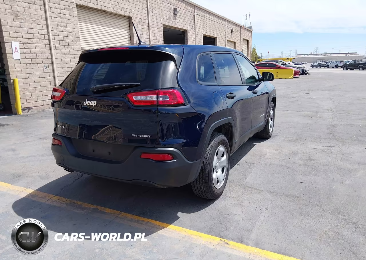 2016 Jeep Cherokee Sport VIN:1C4PJMAB0GW337391 - 4