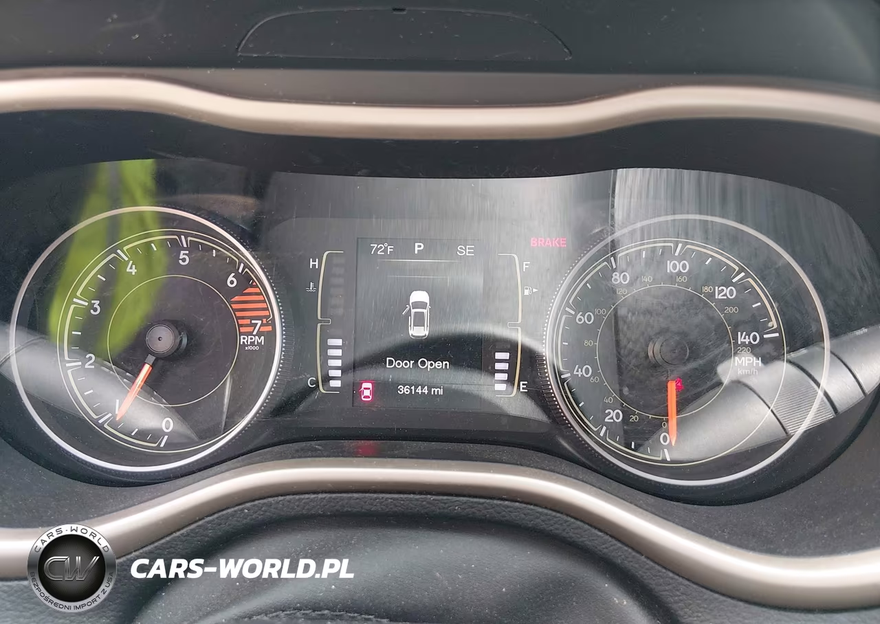 2016 Jeep Cherokee Sport VIN:1C4PJMAB0GW337391 - 7