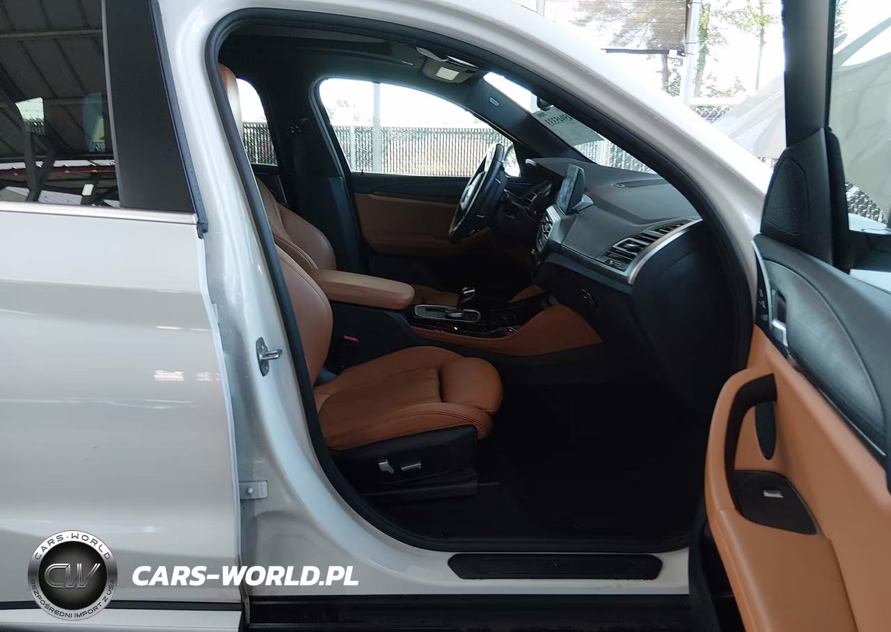 2022 BMW X4 xDrive30I VIN:5UX33DT0XN9M15156 - 5