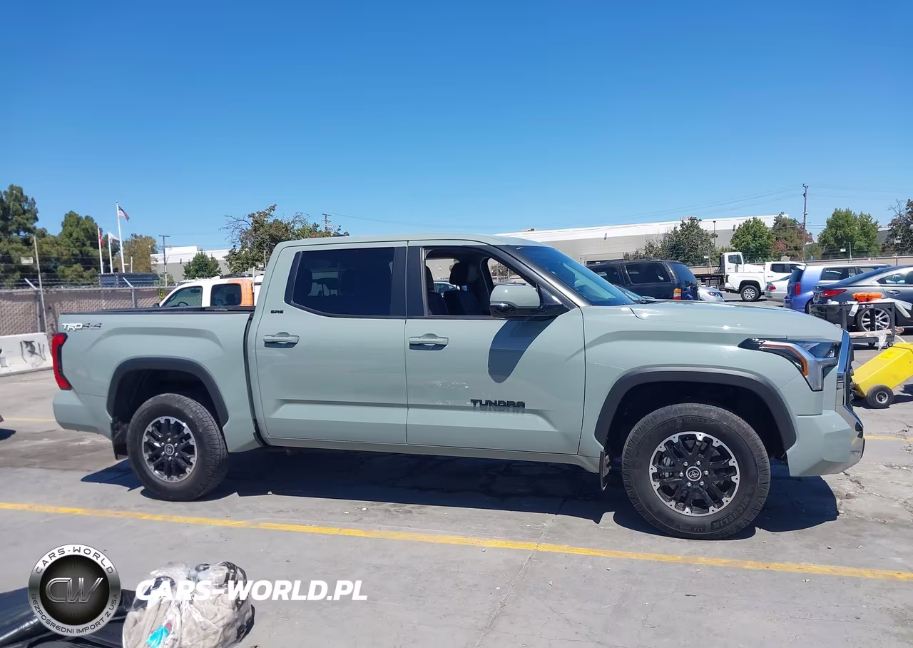 2024 Toyota Tundra Sr5 VIN:5TFLA5DB4RX213850 - 13