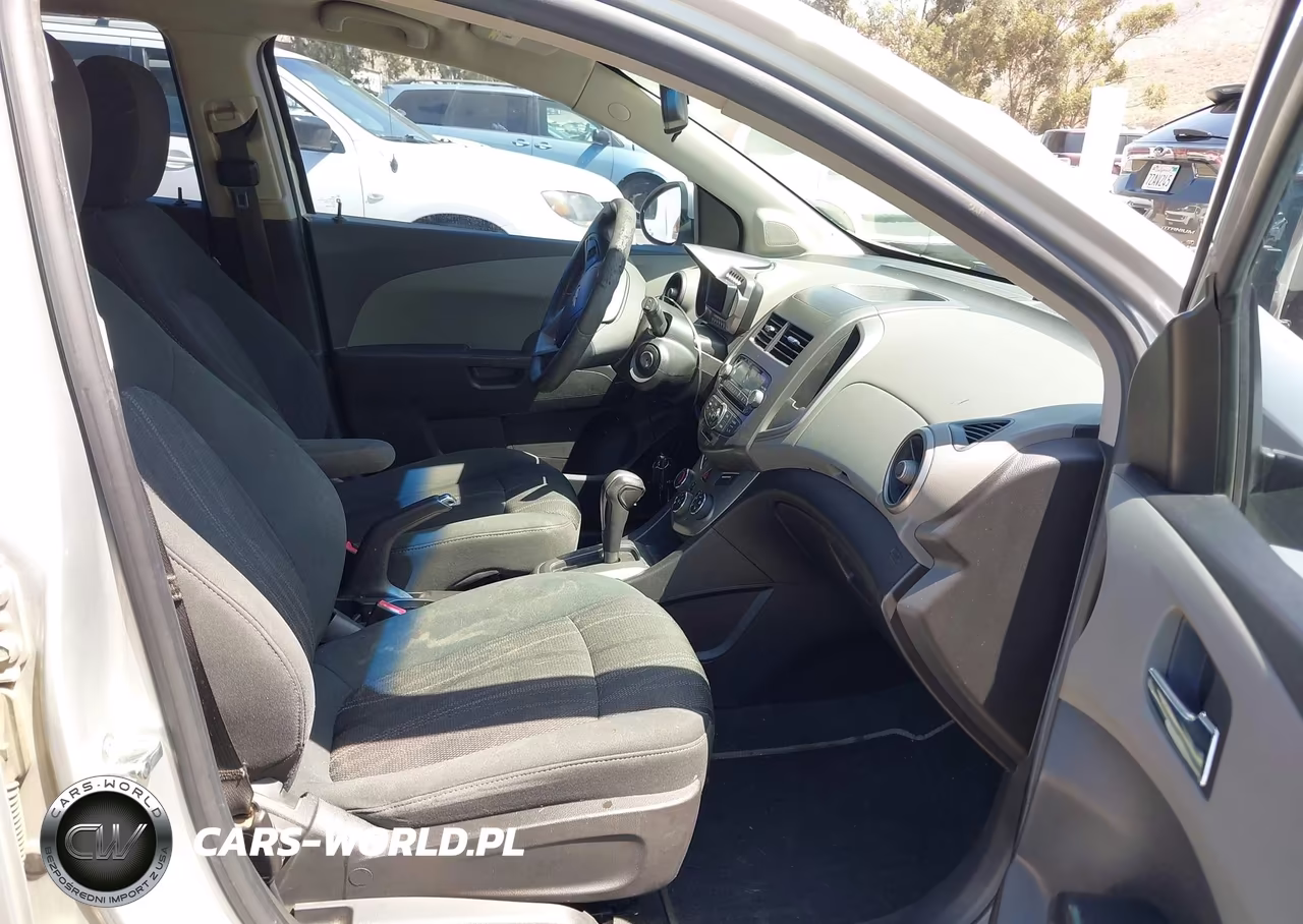 2012 Chevrolet Sonic 2Lt VIN:1G1JC6SH0C4117990 - 5