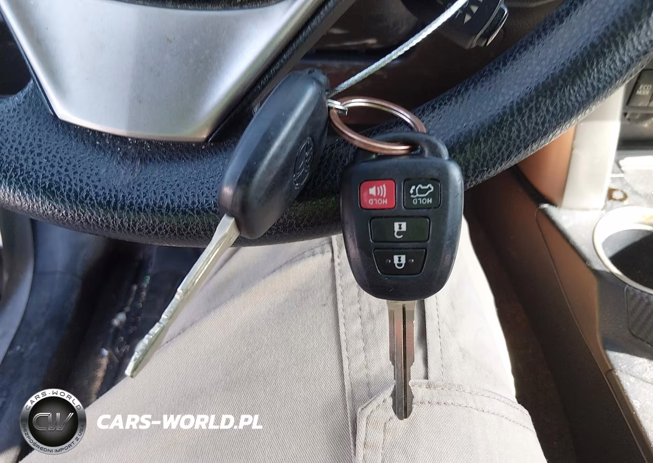 2015 Toyota Rav4 Xle VIN:JTMWFREV8FJ044056 - 11