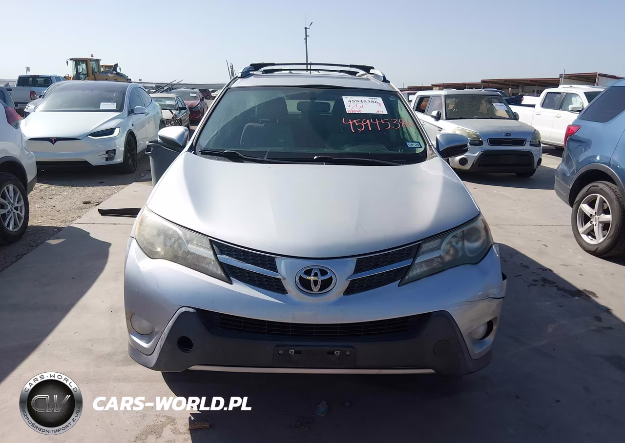 2015 Toyota Rav4 Xle VIN:JTMWFREV8FJ044056 - 12