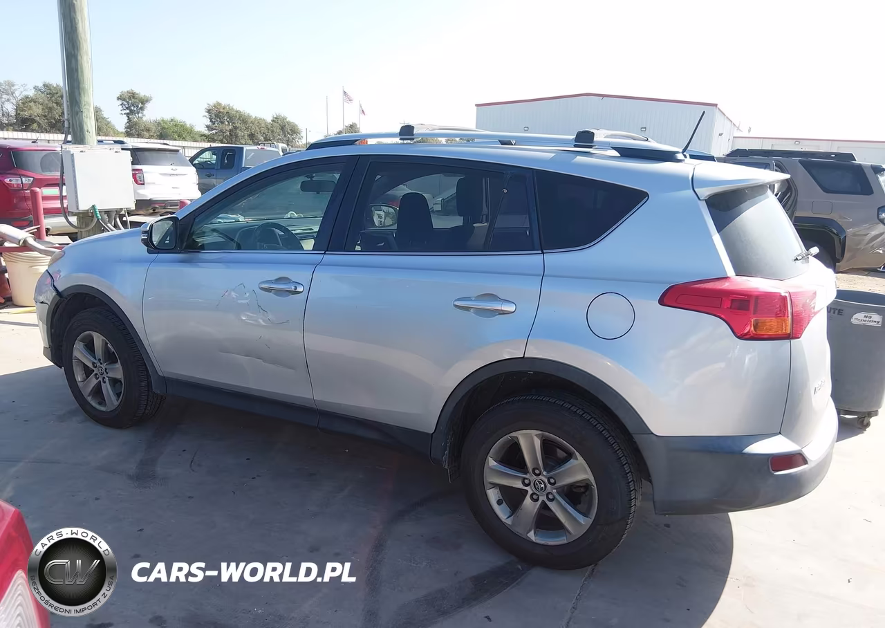 2015 Toyota Rav4 Xle VIN:JTMWFREV8FJ044056 - 14