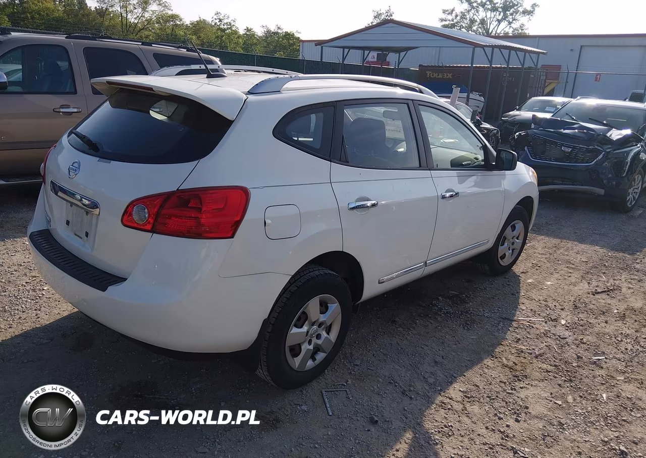 2014 Nissan Rogue Select S VIN:JN8AS5MTXEW615227 - 4