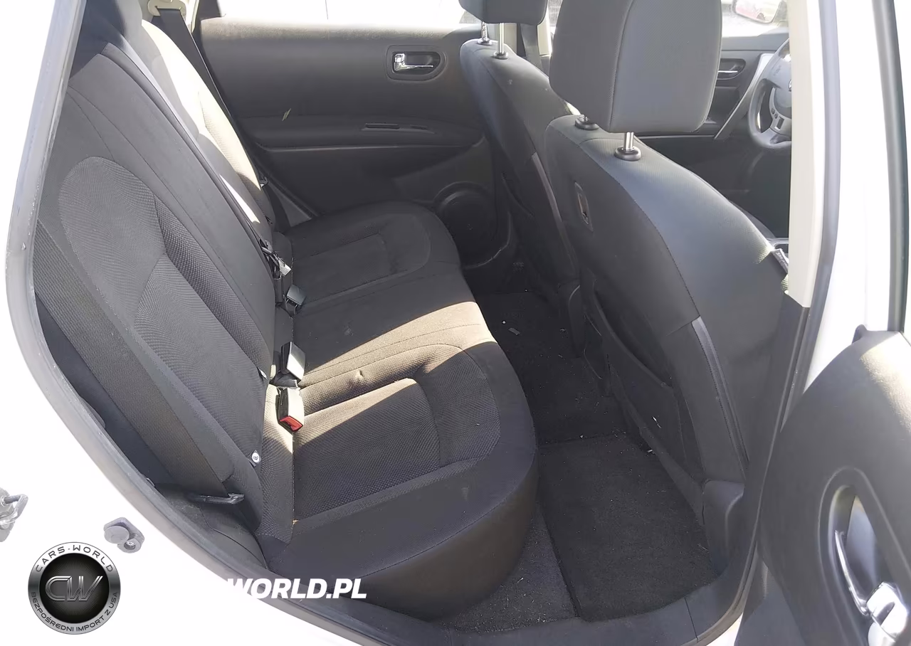 2014 Nissan Rogue Select S VIN:JN8AS5MTXEW615227 - 8