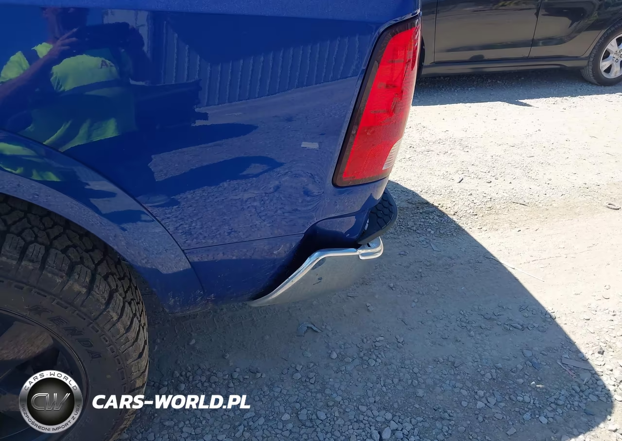 2015 Ram 1500 Outdoorsman VIN:1C6RR7LT7FS717768 - 12