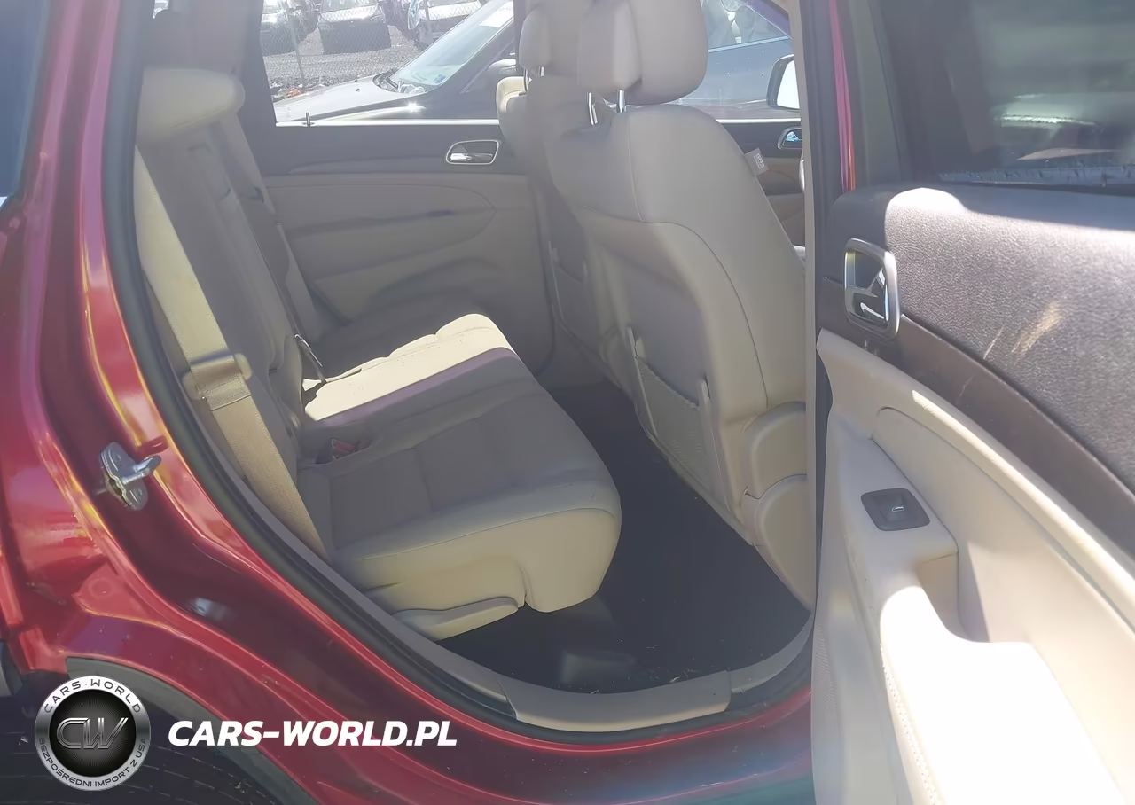 2014 Jeep Grand Cherokee Laredo VIN:1C4RJFAG8EC205171 - 8