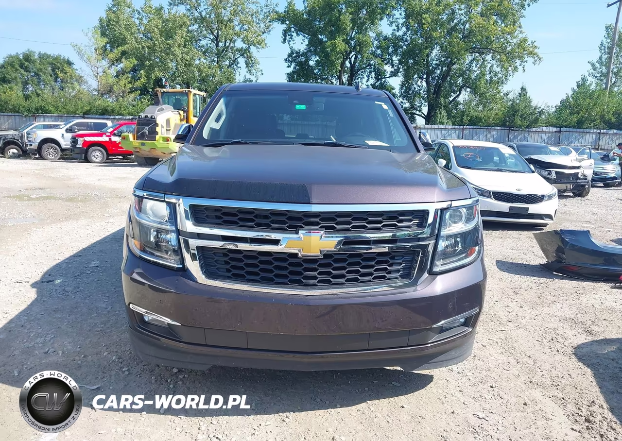 2015 Chevrolet Tahoe Ltz VIN:1GNSKCKC8FR215469 - 12