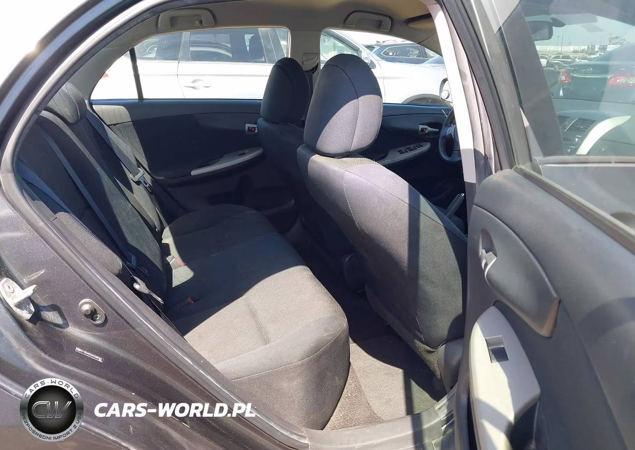 2010 Toyota Corolla S VIN:2T1BU4EE0AC508131 - 8