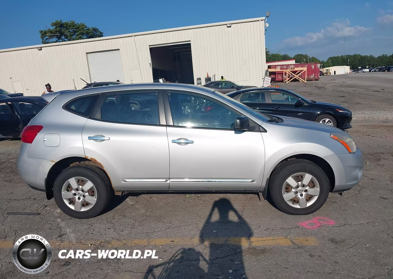 2011 Nissan Rogue S VIN:JN8AS5MV6BW685627 - 13