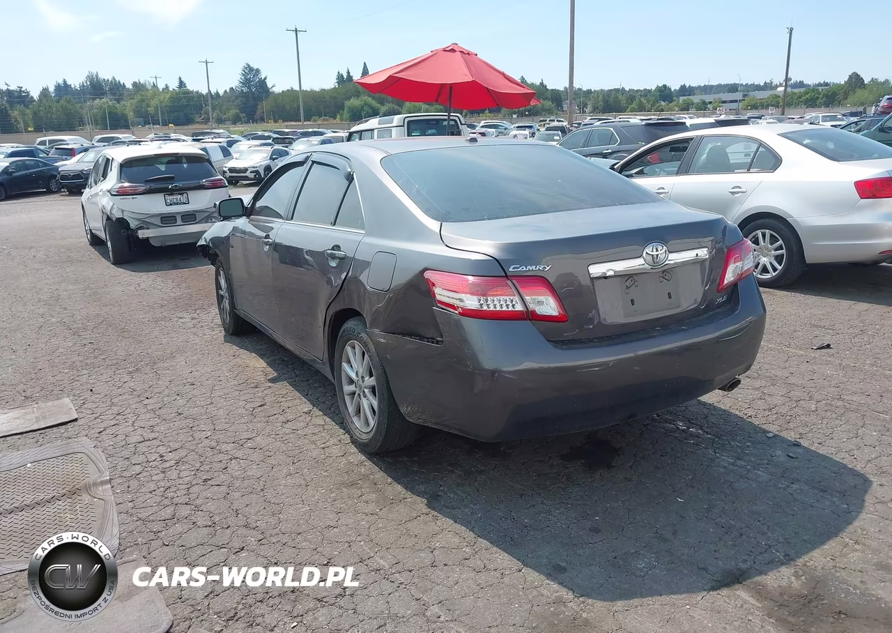 2011 Toyota Camry Xle VIN:4T4BF3EK4BR194774 - 3