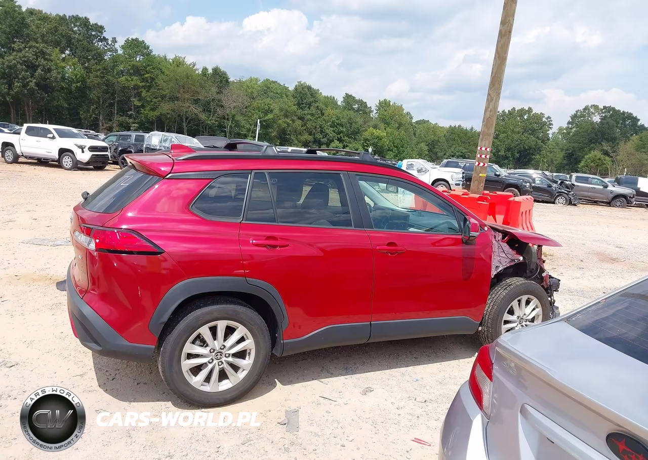 2022 Toyota Corolla Cross Le VIN:7MUCAAAG8NV032278 - 14