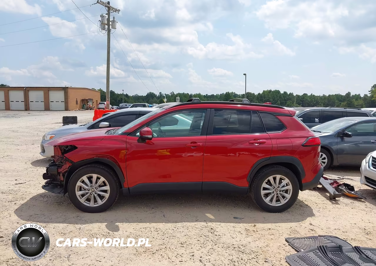 2022 Toyota Corolla Cross Le VIN:7MUCAAAG8NV032278 - 15