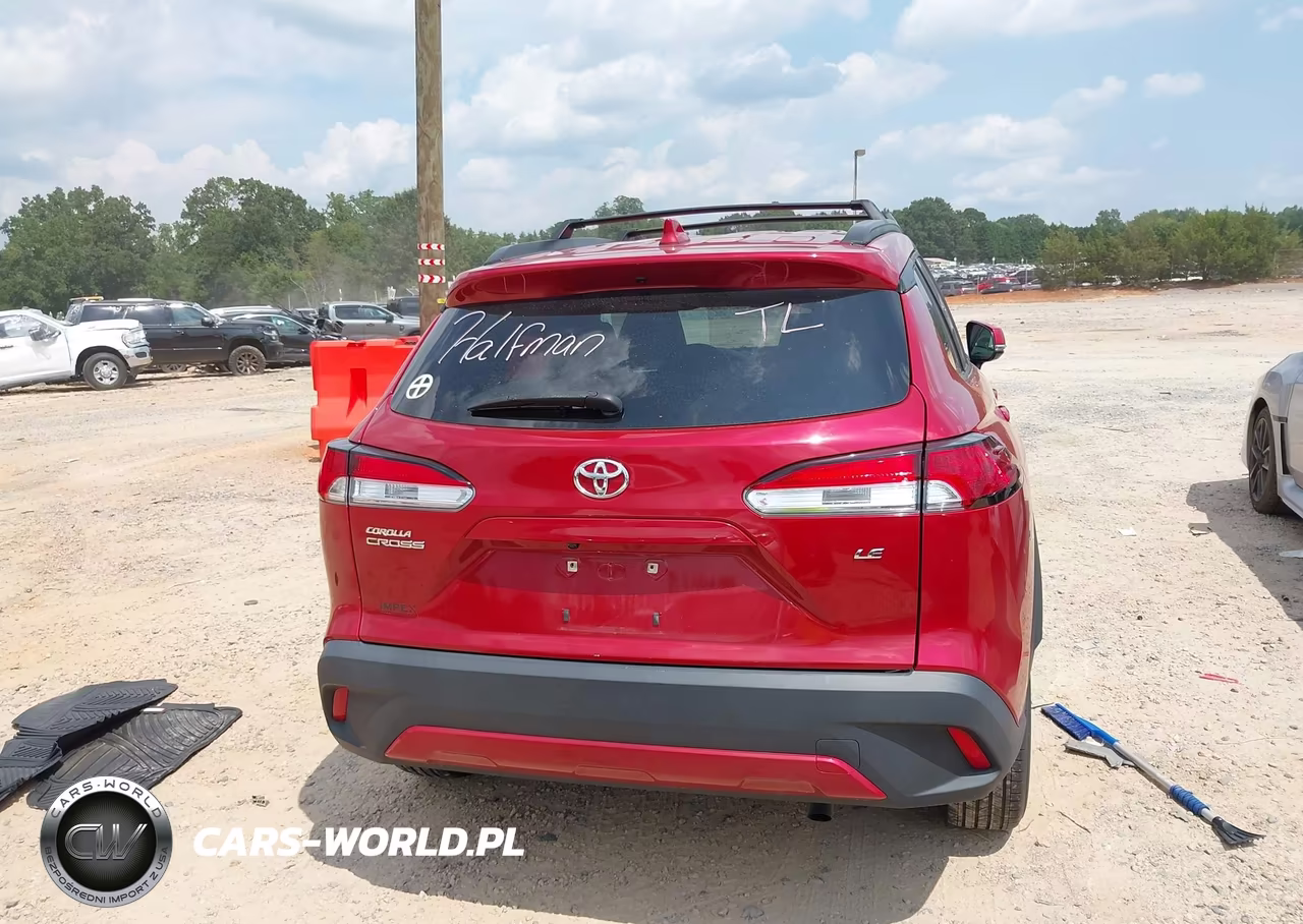 2022 Toyota Corolla Cross Le VIN:7MUCAAAG8NV032278 - 17