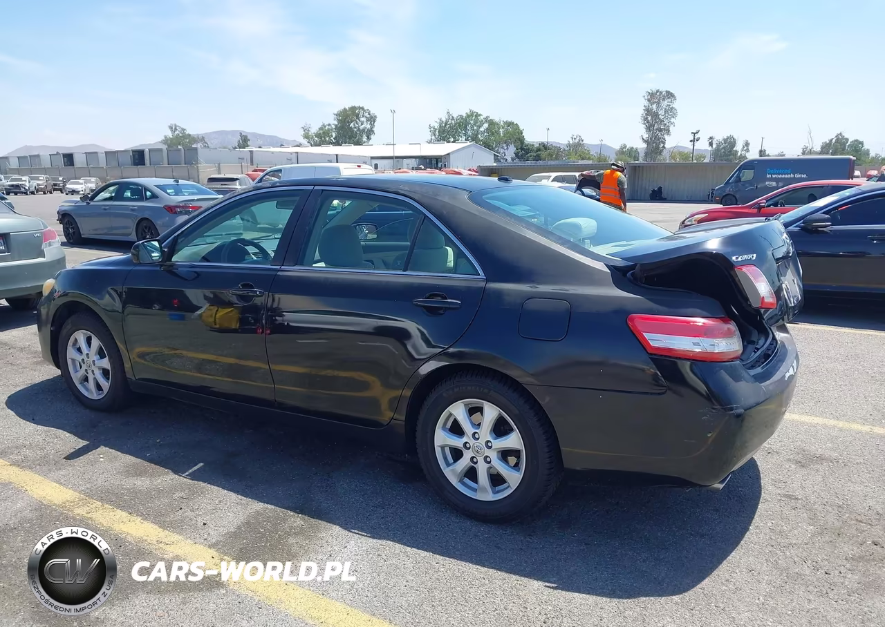 2011 Toyota Camry Le V6 VIN:4T1BK3EK0BU621146 - 3