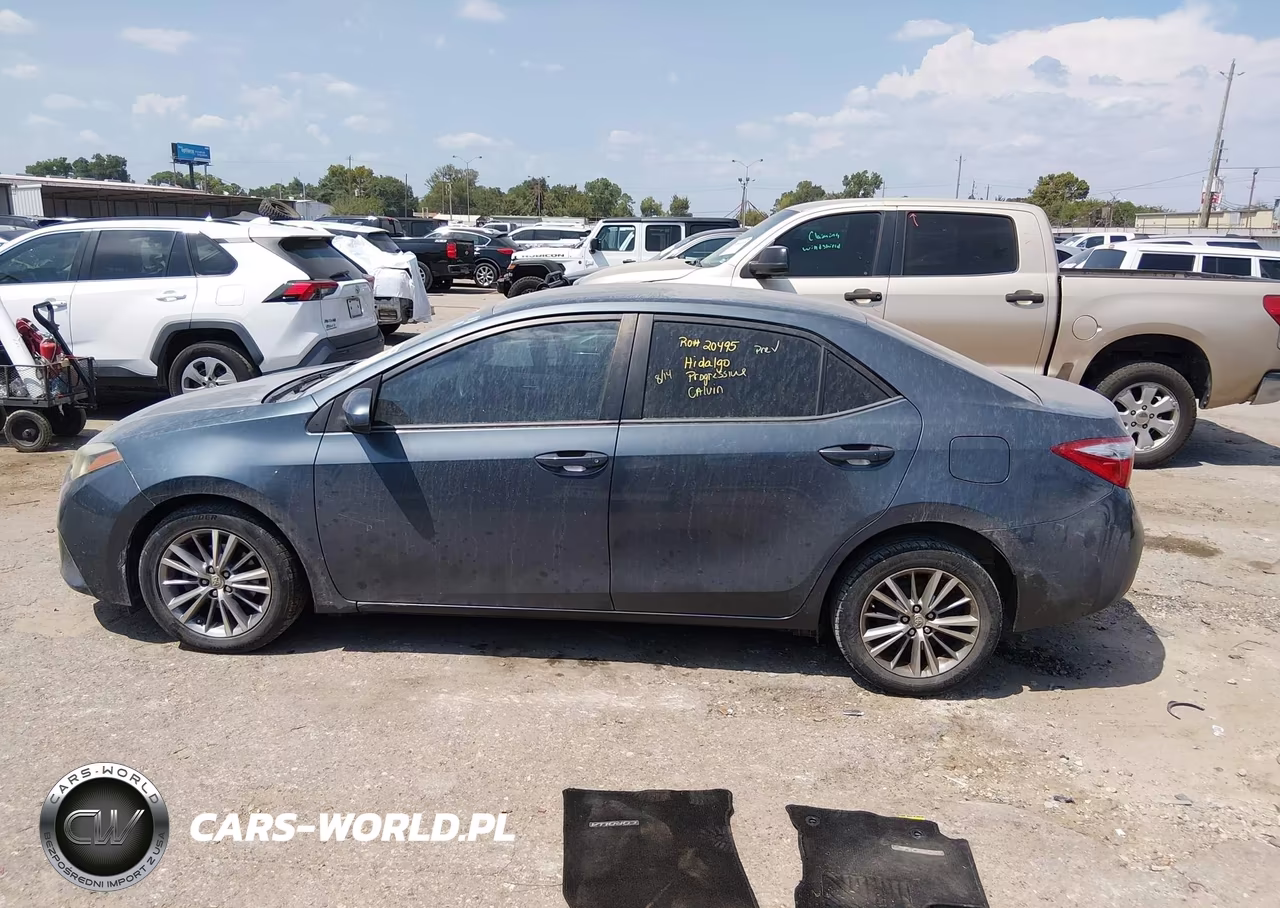 2015 Toyota Corolla Le Plus VIN:5YFBURHE8FP232751 - 14