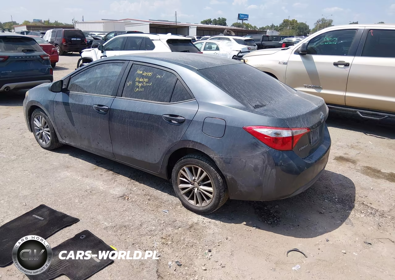 2015 Toyota Corolla Le Plus VIN:5YFBURHE8FP232751 - 3