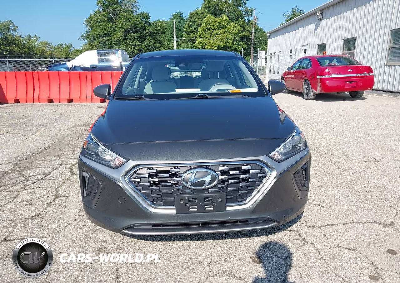 2020 Hyundai Ioniq Hybrid Blue VIN:KMHC65LC4LU220619 - 13