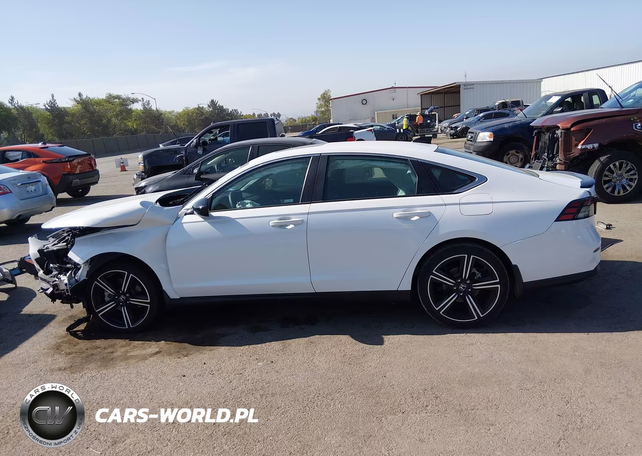 2023 Honda Accord Hybrid Sport VIN:1HGCY2F5XPA068932 - 19