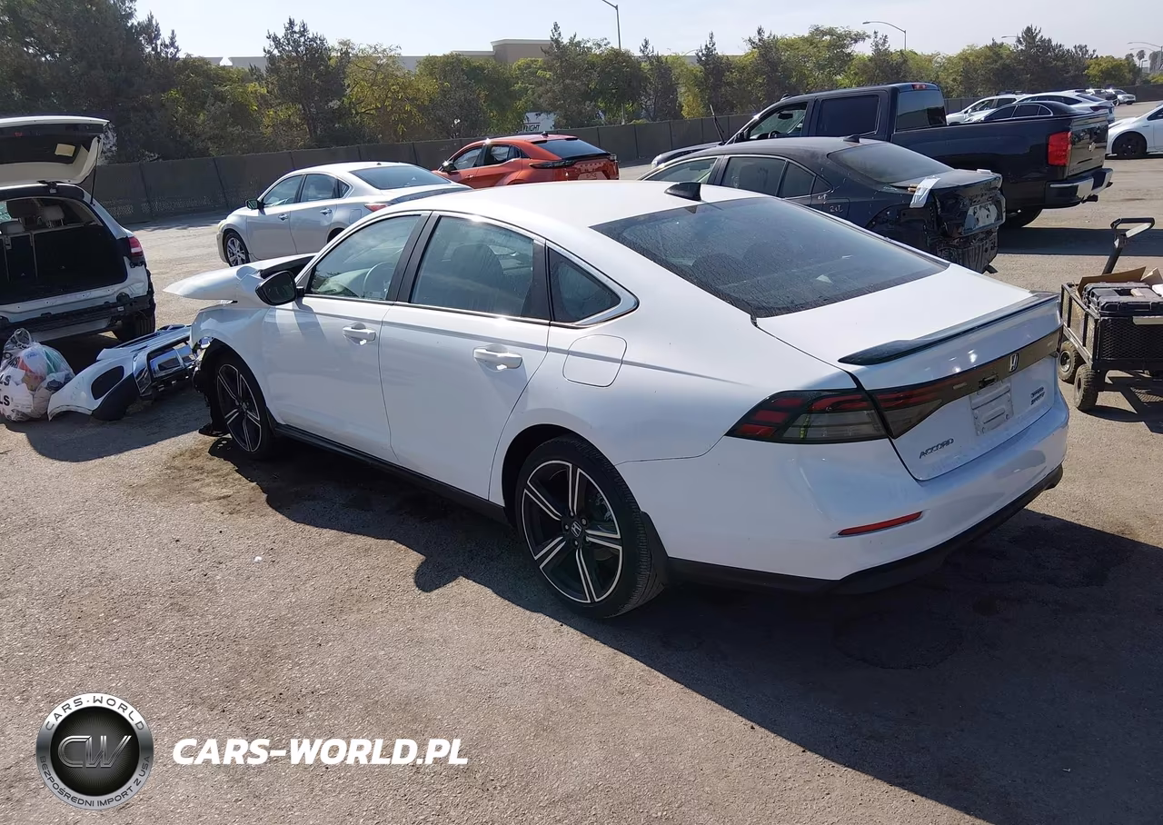 2023 Honda Accord Hybrid Sport VIN:1HGCY2F5XPA068932 - 3